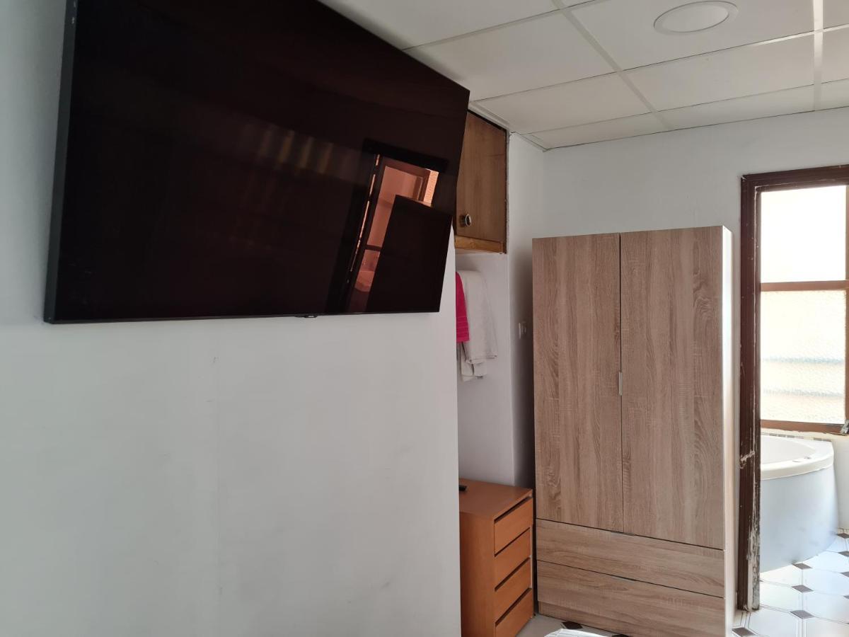 Enrique Numero 68 Apartment Elche Ngoại thất bức ảnh
